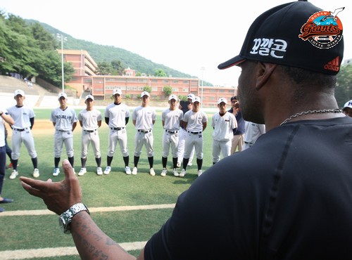 호세 경남고방문